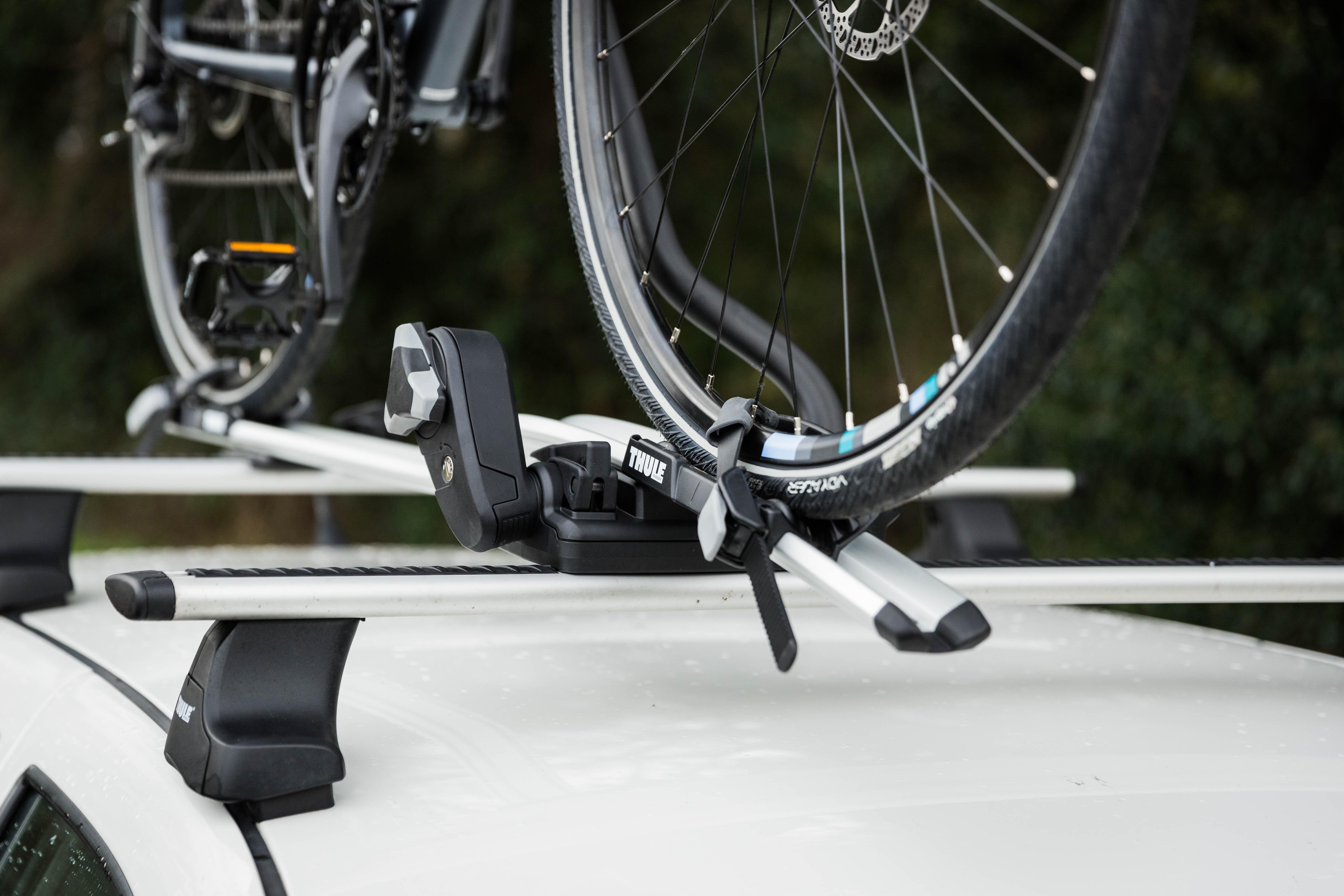 Thule ProRide 598 Roof Mounted 1 Bike Rack
