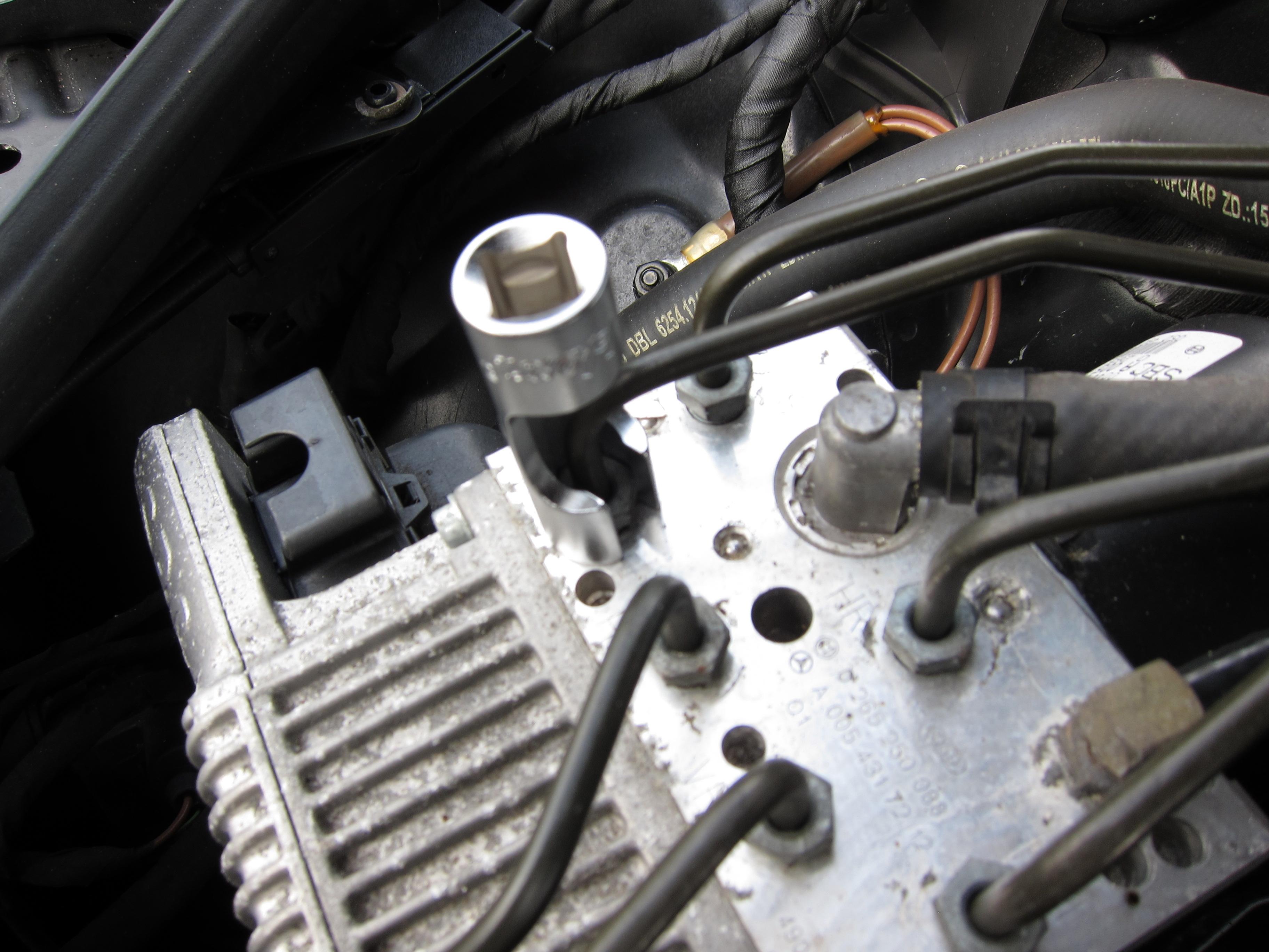 Laser Difficult Access Socket Set 3/8"D 6pc 3 Laser Difficult Access Socket Set 3/8"D 6pc