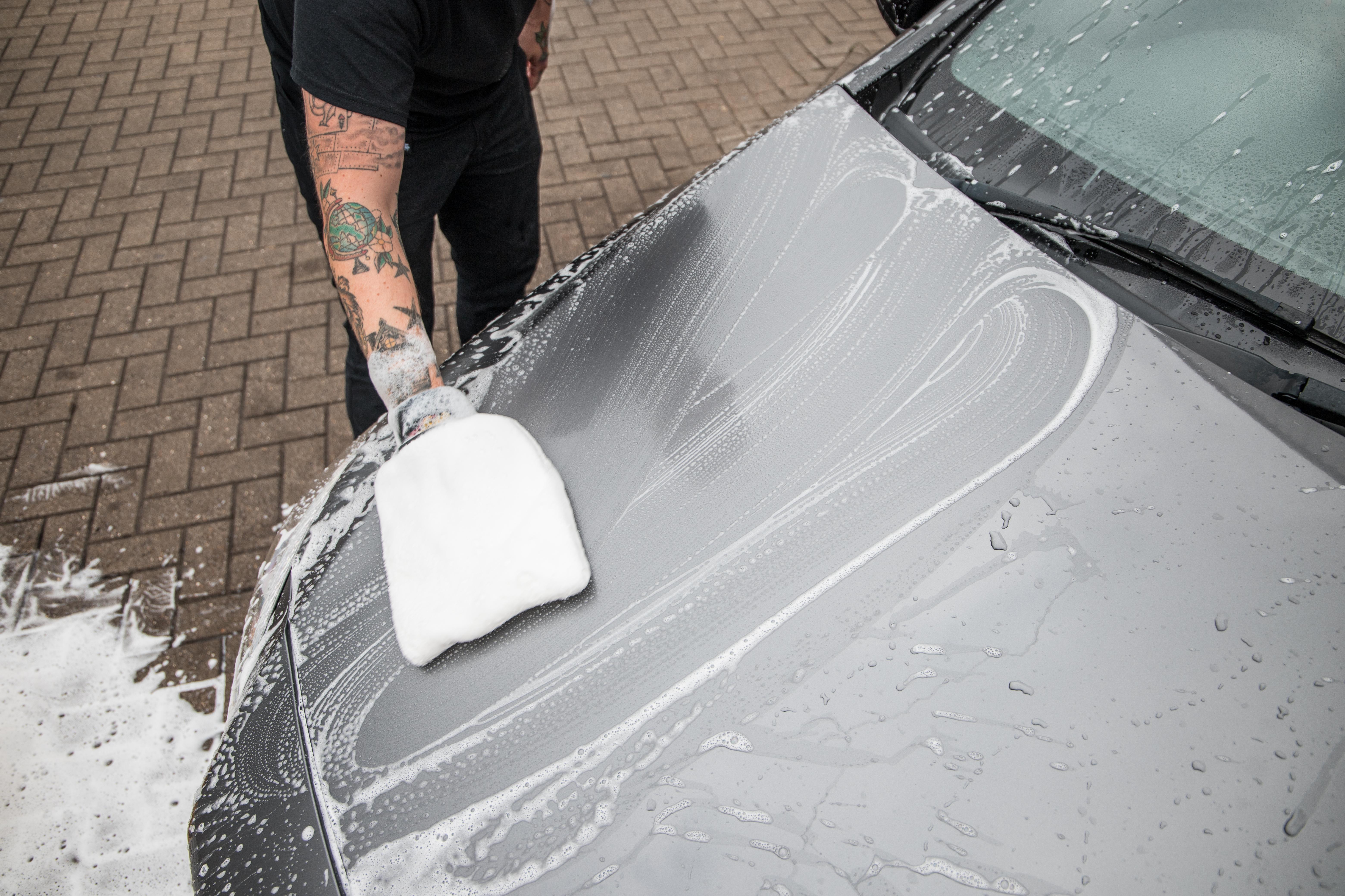 Meguiars Ultimate Wash and Wax 16oz