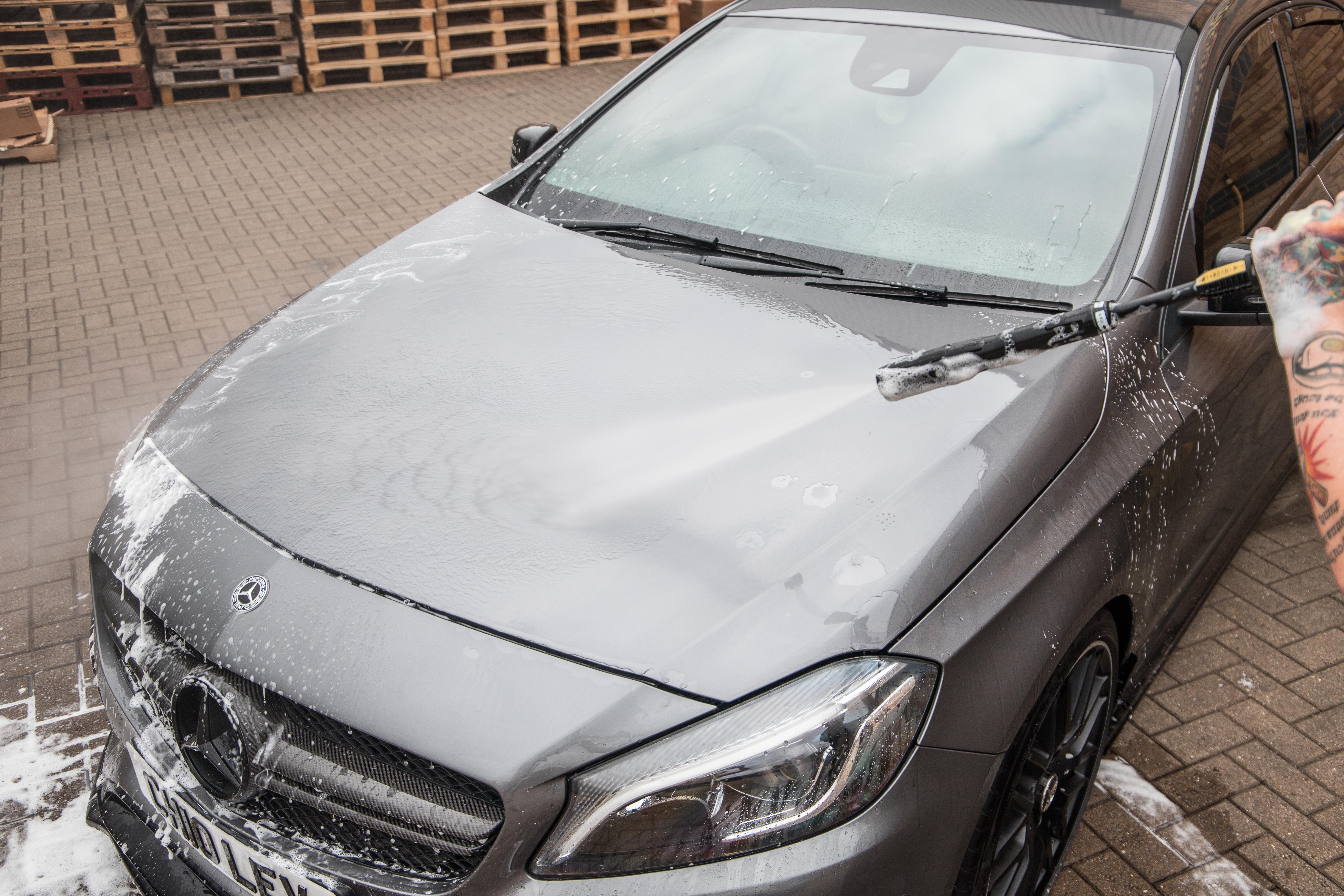 Meguiars Ultimate Wash and Wax 16oz