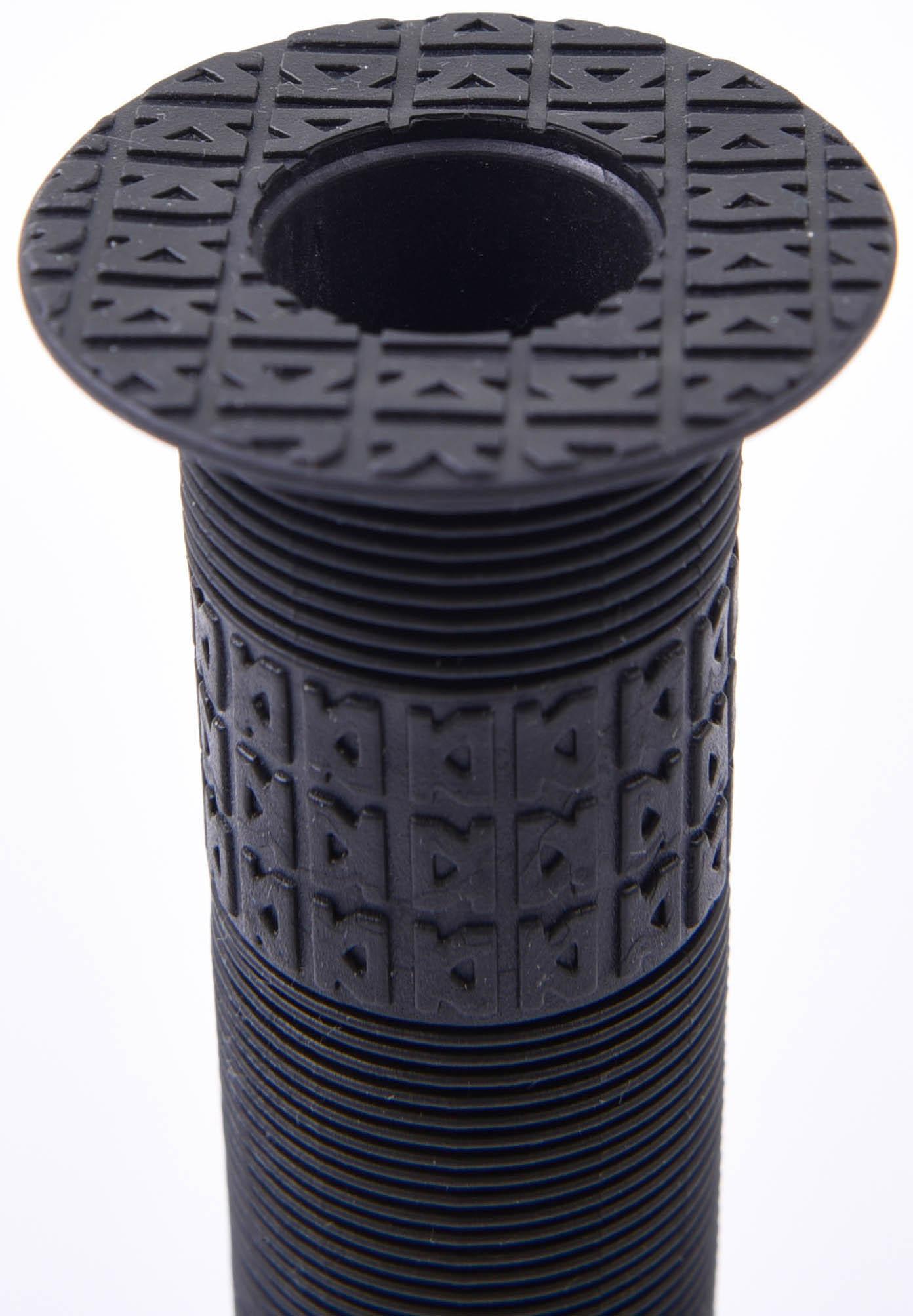 DMR 25 Year Grips Black Flange