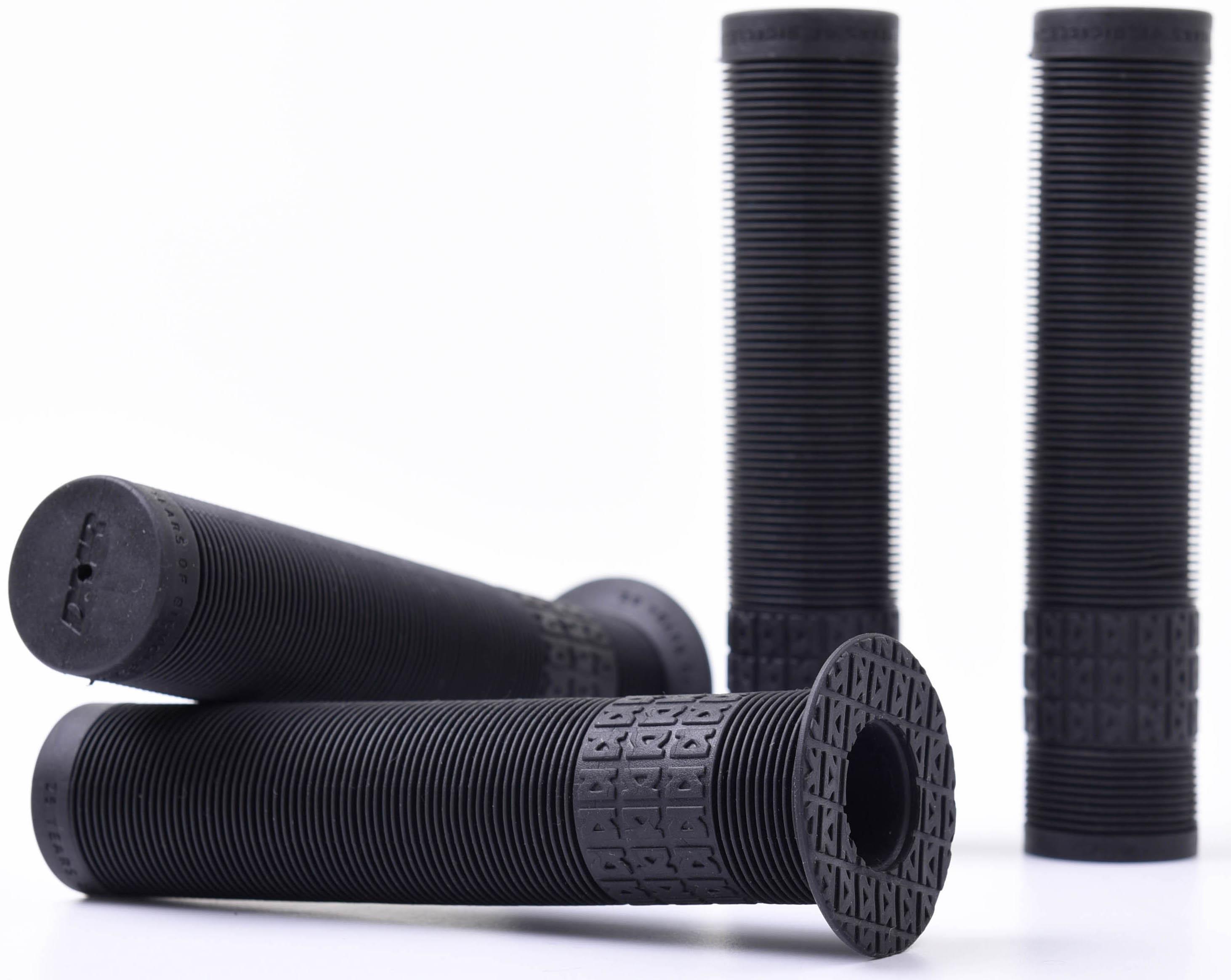 DMR 25 Year Grips Black Flange