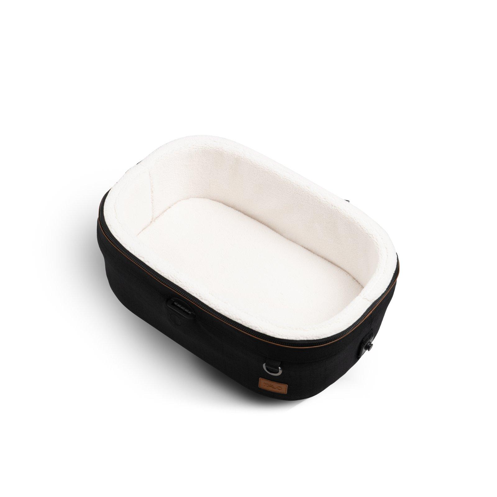 Tavo Maeve Small Dog Car Seat with Car Seat Base - Flex Onyx 4 Tavo Maeve Small Dog Car Seat with Car Seat Base - Flex Onyx