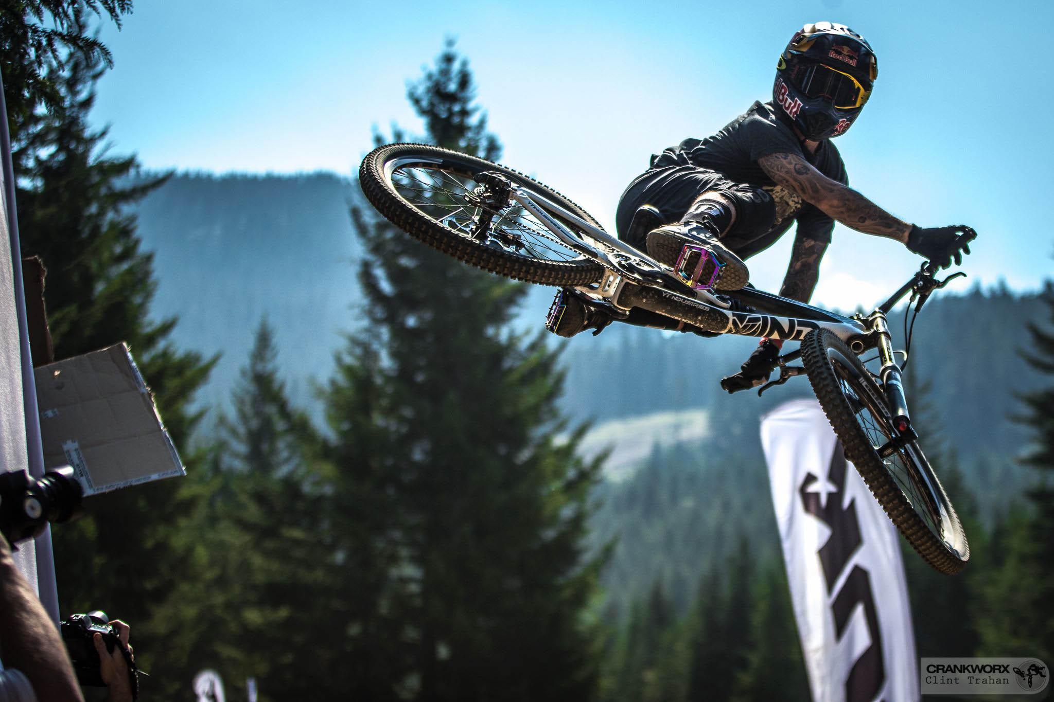 DMR Vault Lacon Pedals 6 DMR Vault Lacon Pedals