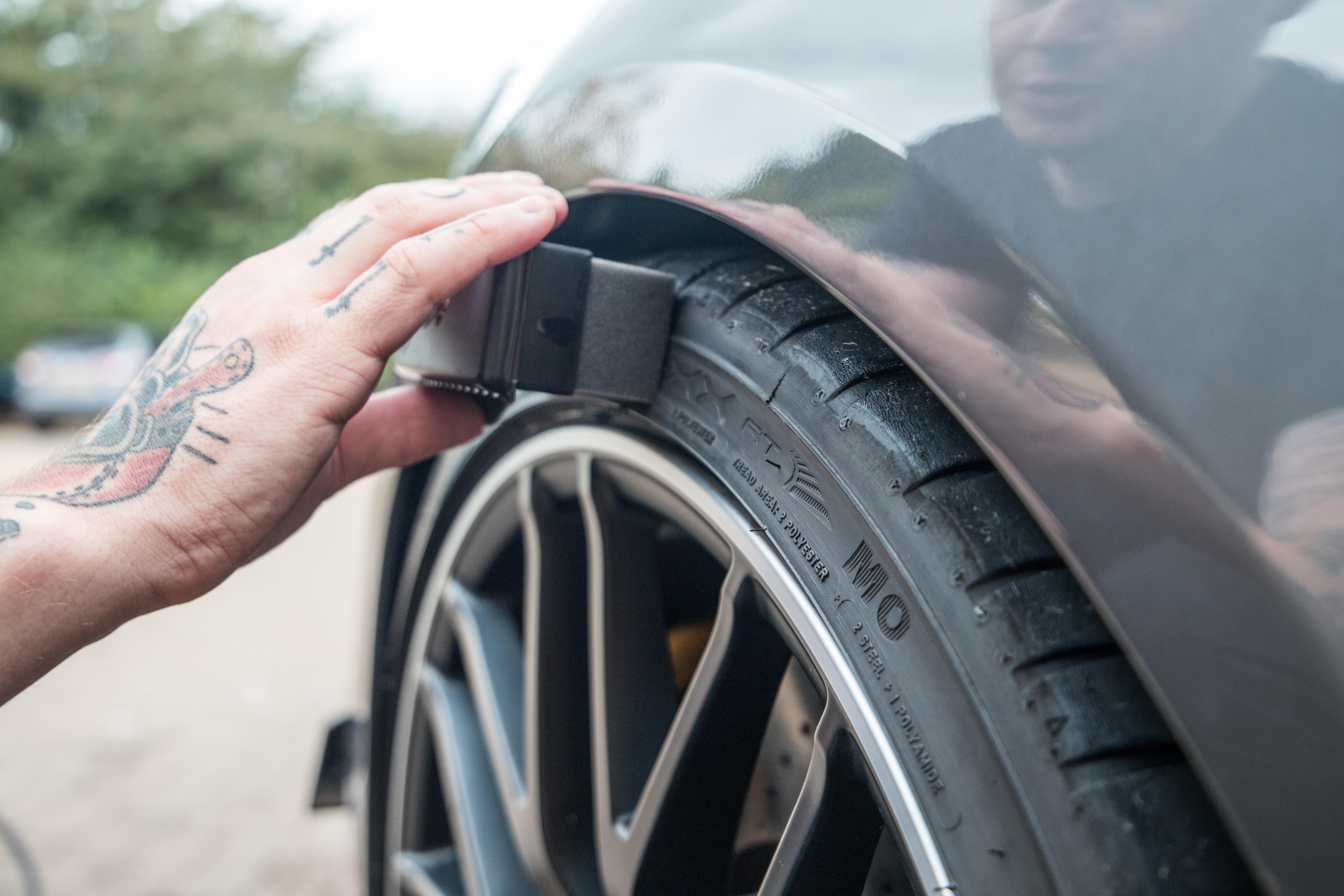 Meguiars Tyre Dressing Applicator Pad 5 Meguiars Tyre Dressing Applicator Pad