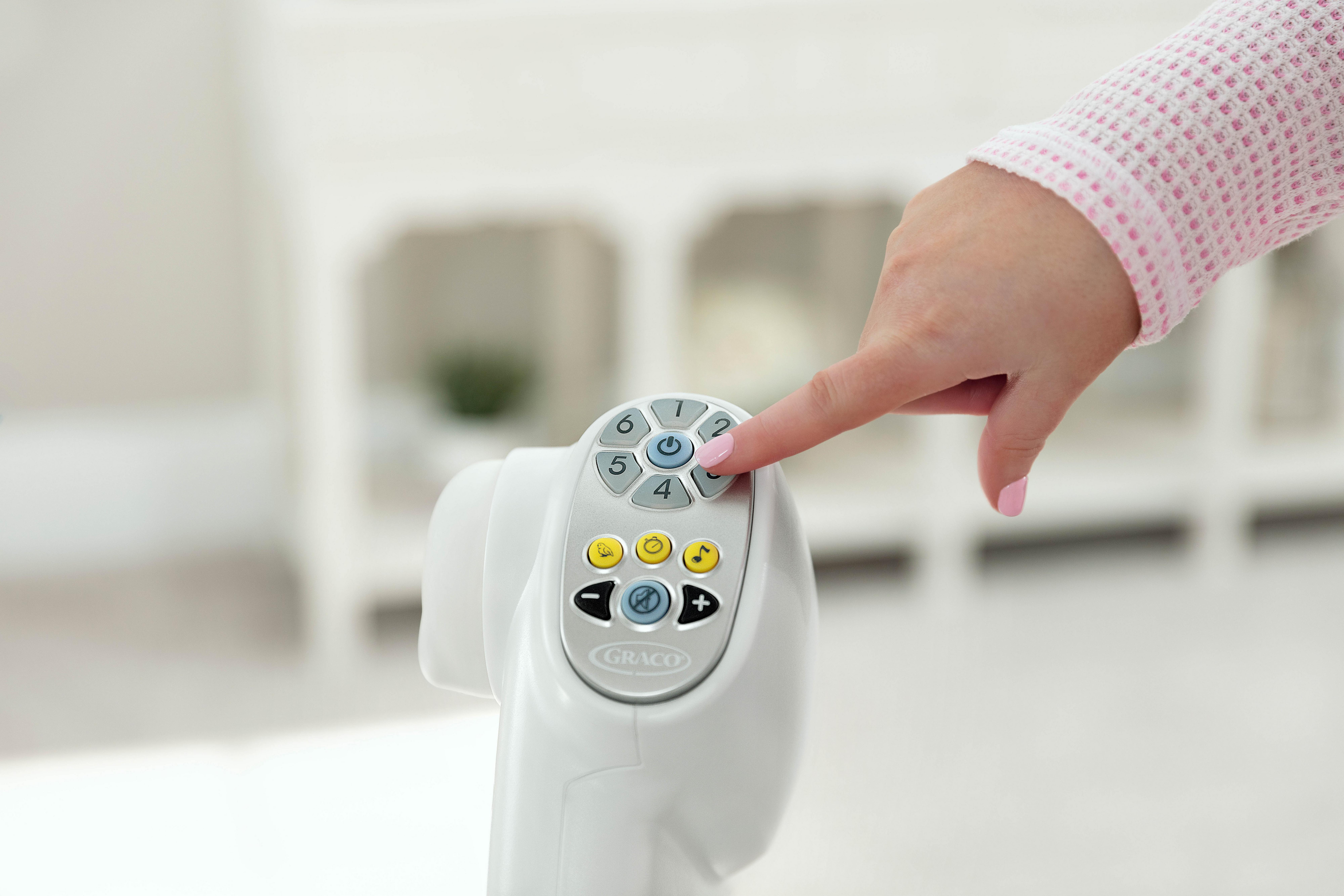 Graco Lovin Hug Swing - Up & Away