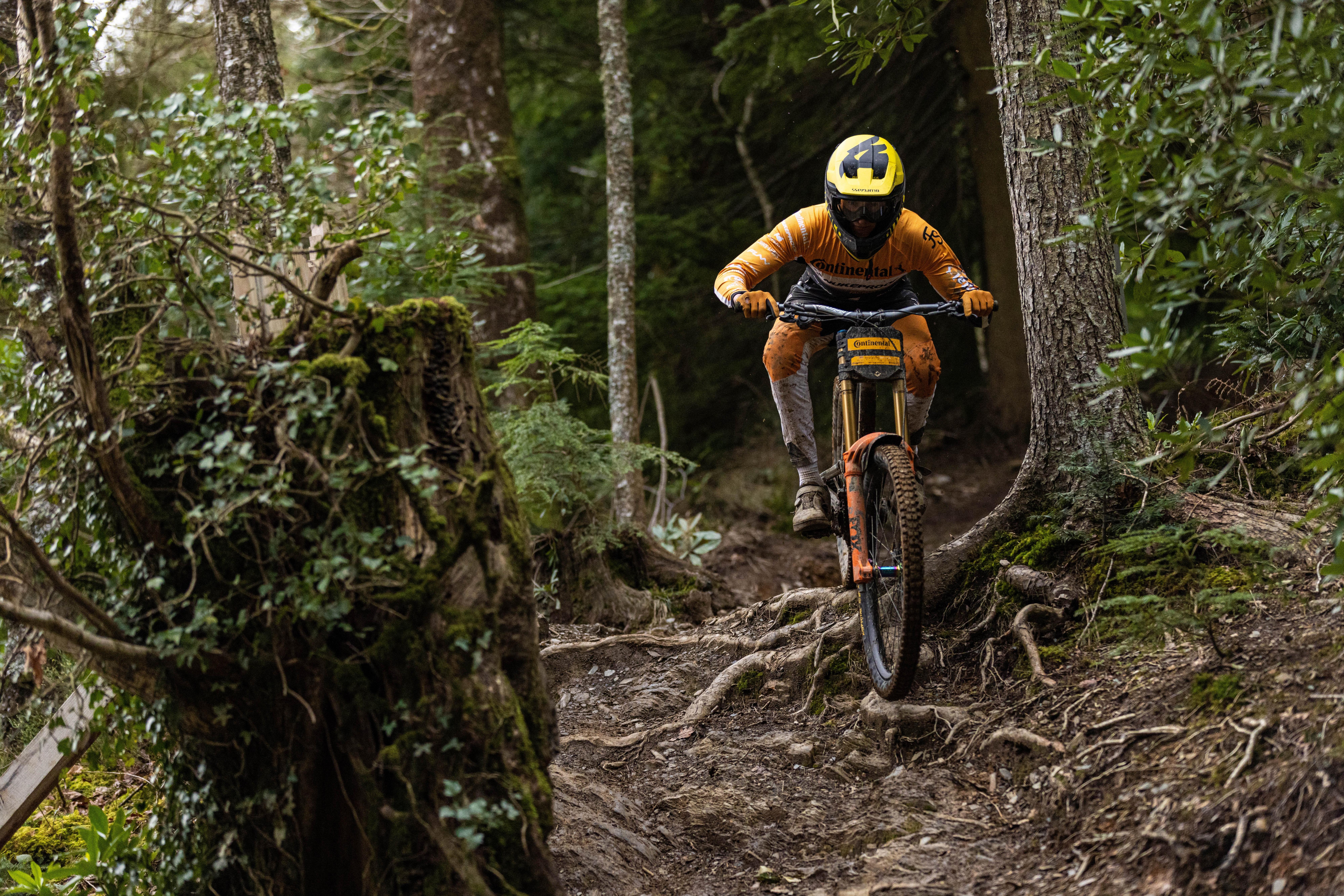 Continental Kryptotal Rear Tyre 4 Continental Kryptotal Rear Tyre