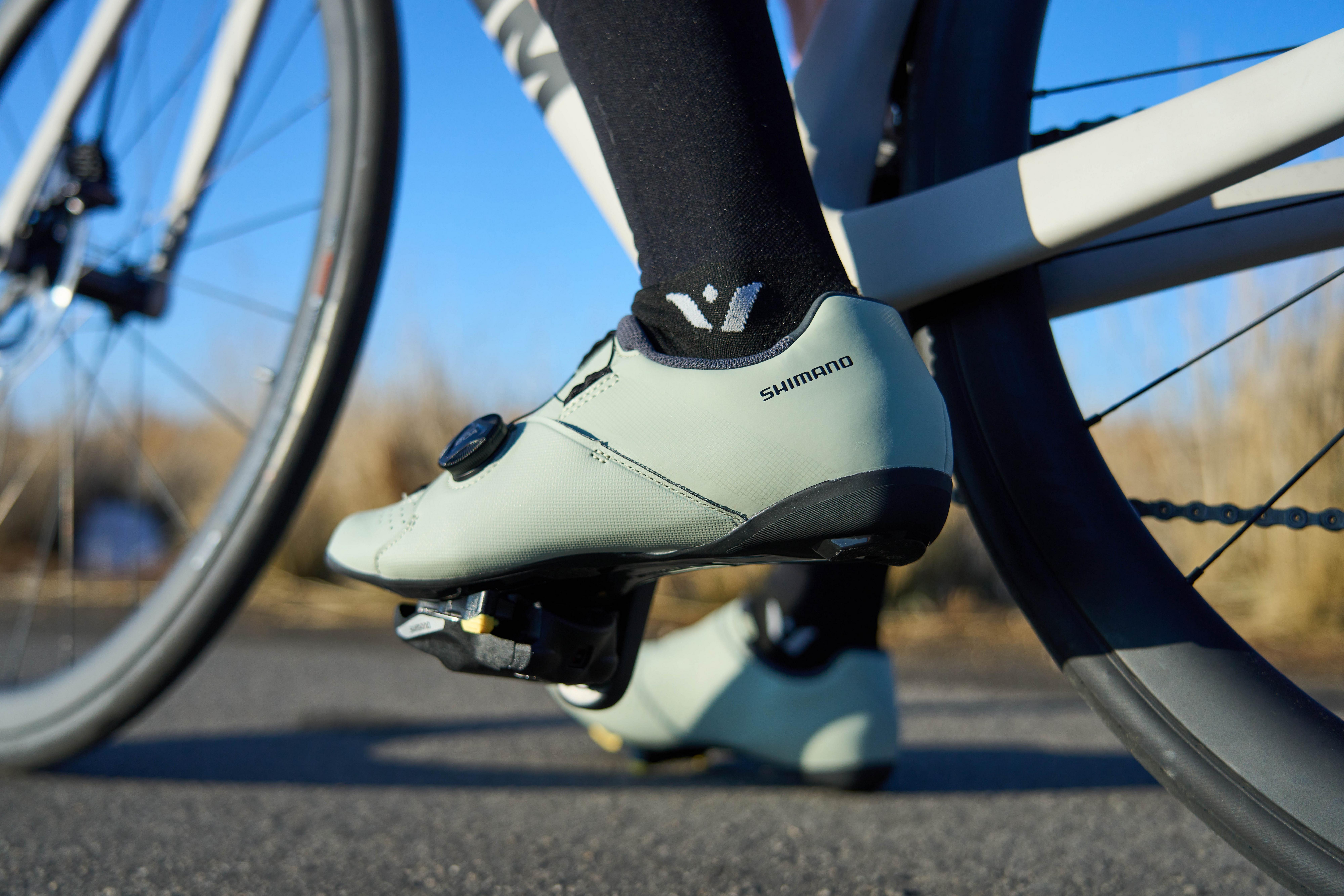 Shimano PD-R550 SPD SL Road Pedals 9 Shimano PD-R550 SPD SL Road Pedals