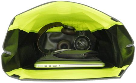 Altura Thunderstorm City Pannier - HiVis Yellow 3 Altura Thunderstorm City Pannier - HiVis Yellow