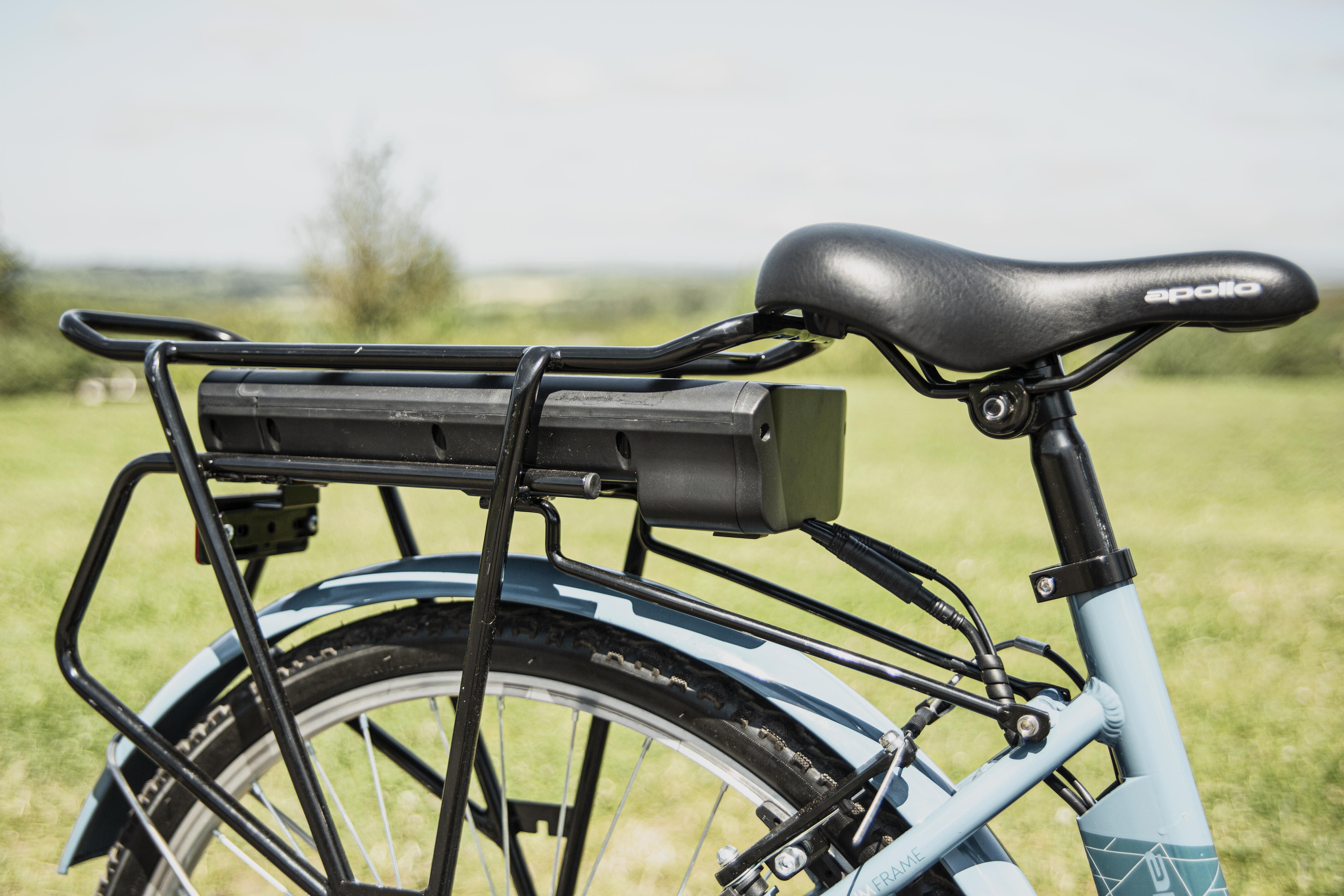 Apollo Metis Womens Electric Hybrid Bike - S, M Frames