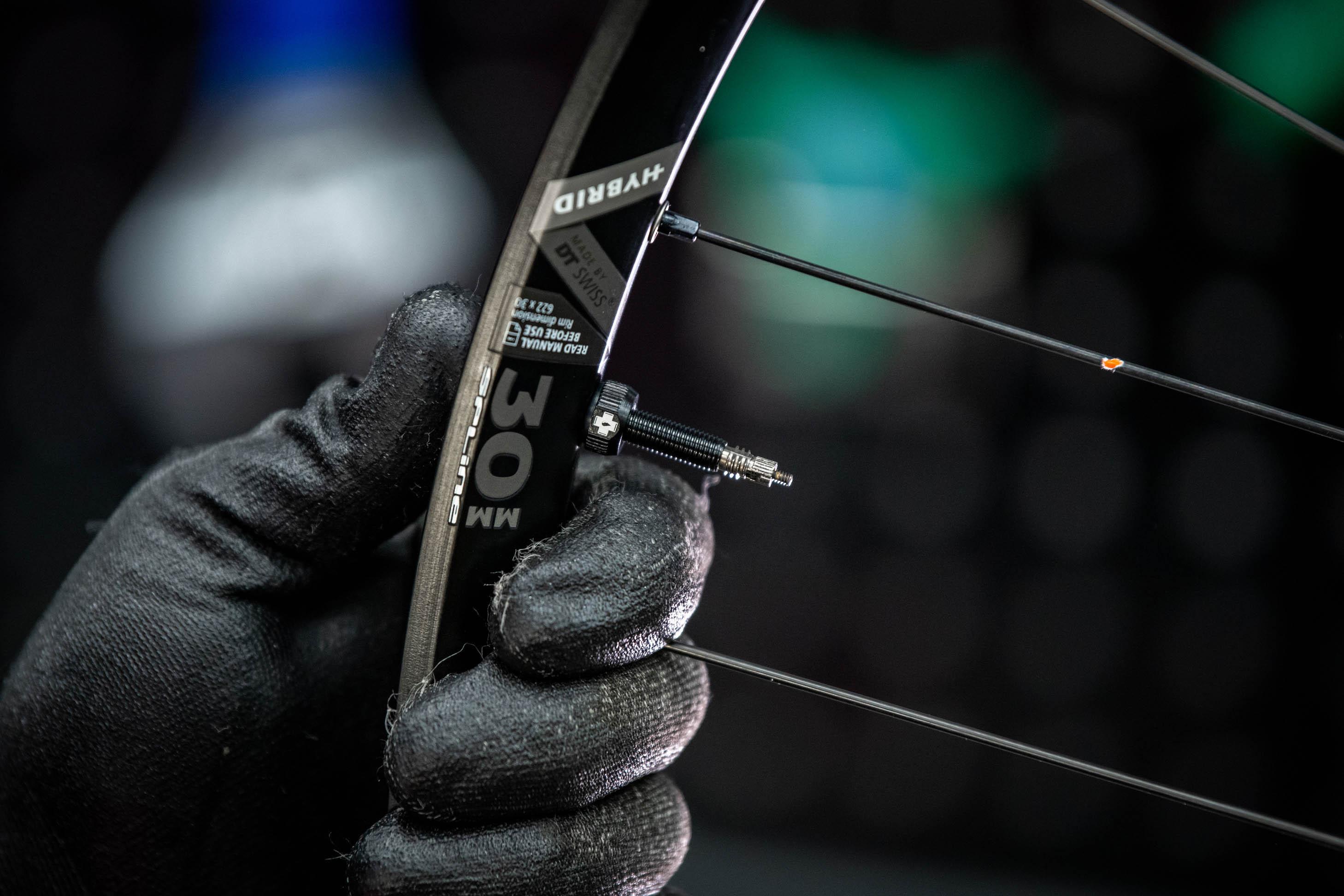 Muc-Off Ultimate Tubeless Kit 9 Muc-Off Ultimate Tubeless Kit