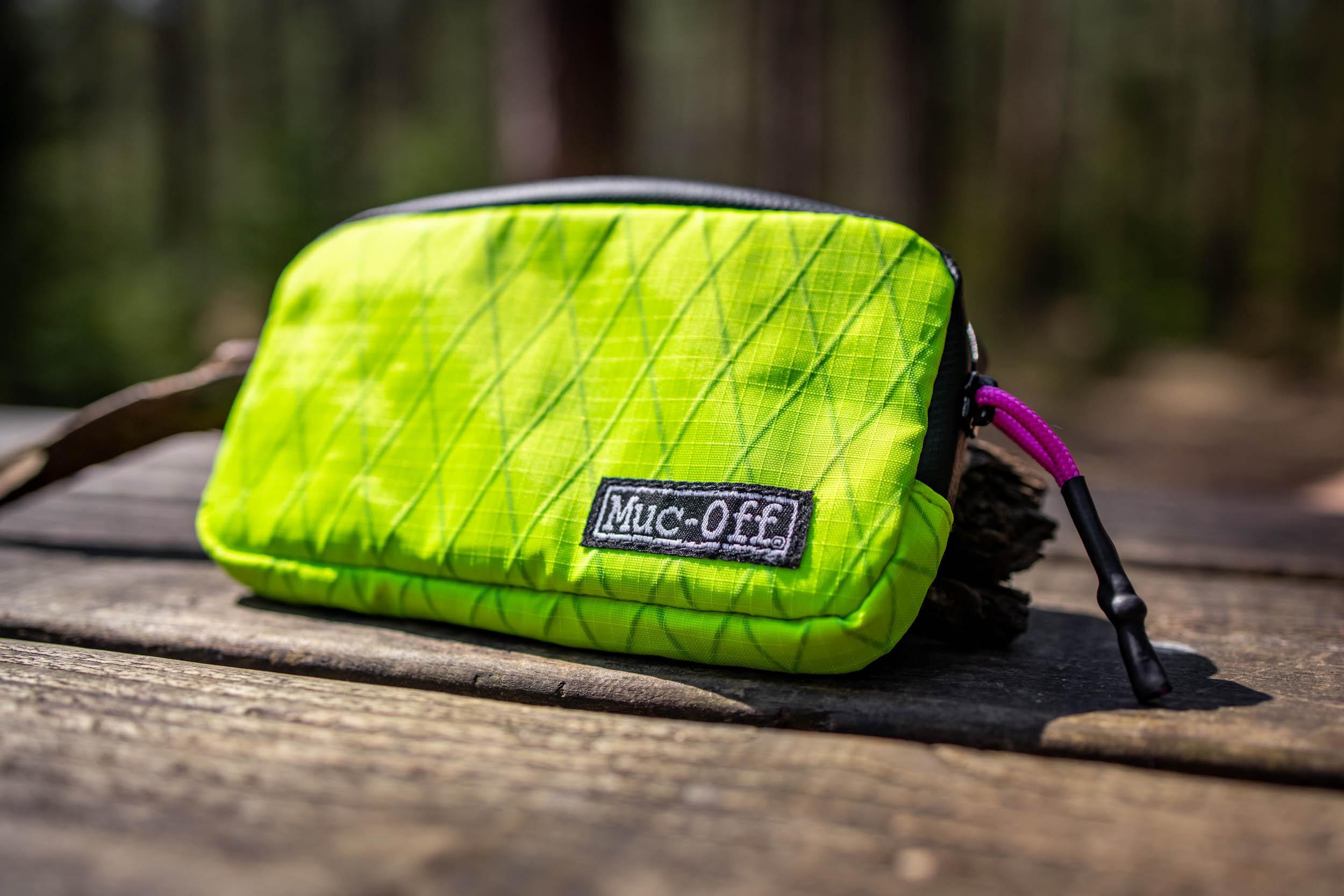 Muc-Off Rainproof Essentials Case, Hi-Viz 3 Muc-Off Rainproof Essentials Case, Hi-Viz