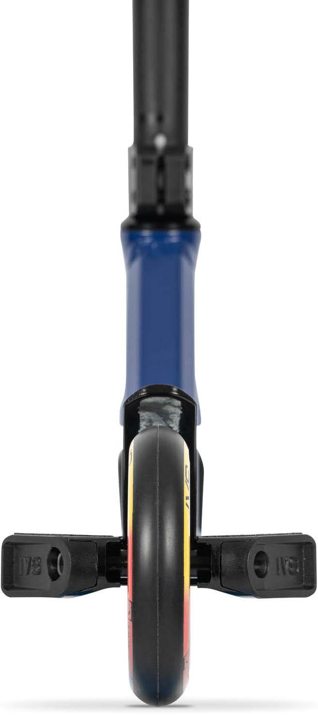 Invert Supreme Jamie Hull Journey 2 Stunt Scooter – Holographic 6 Invert Supreme Jamie Hull Journey 2 Stunt Scooter – Holographic