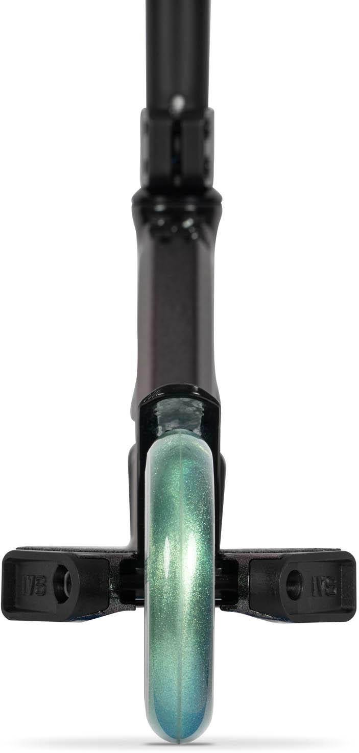 Invert Supreme Jamie Hull Journey 2 Stunt Scooter – Chameleon 10 Invert Supreme Jamie Hull Journey 2 Stunt Scooter – Chameleon