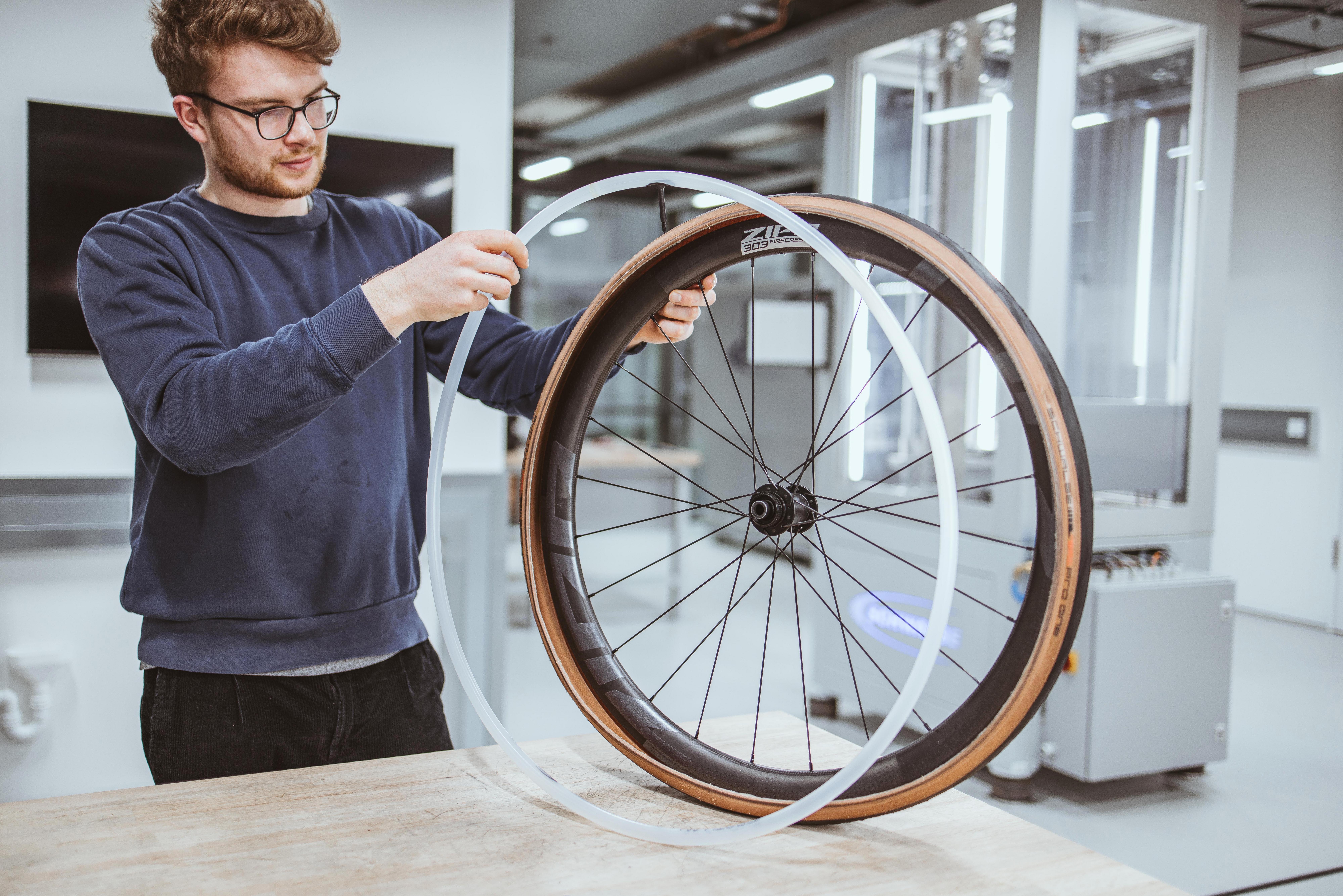 Schwalbe Aerothan Presta Tube 40mm Valve 7 Schwalbe Aerothan Presta Tube 40mm Valve