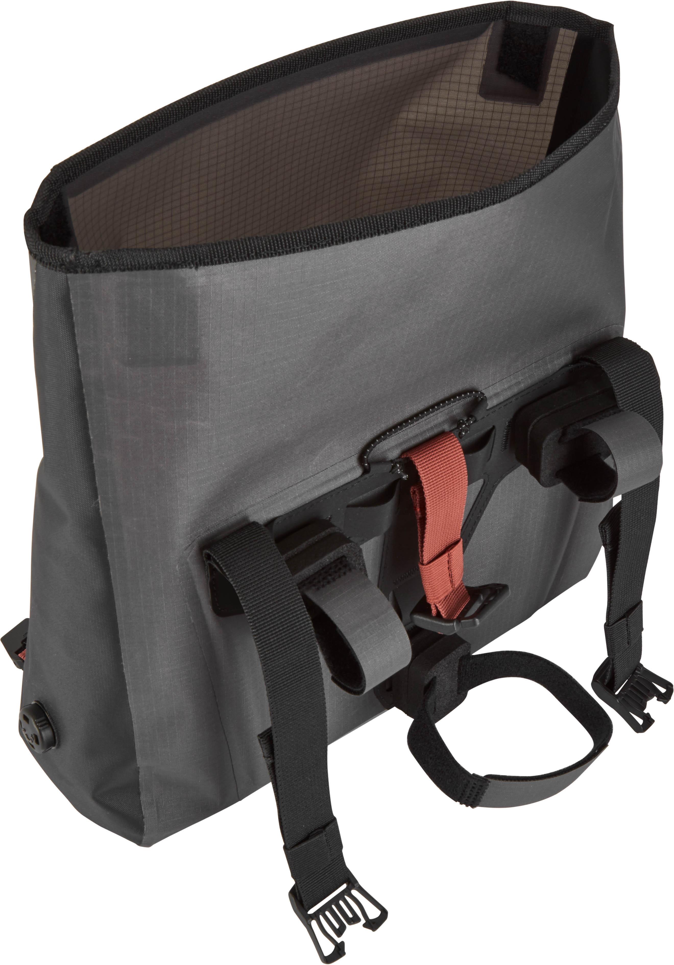 Altura Vortex 7L Waterproof Handlebar Bag 5 Altura Vortex 7L Waterproof Handlebar Bag