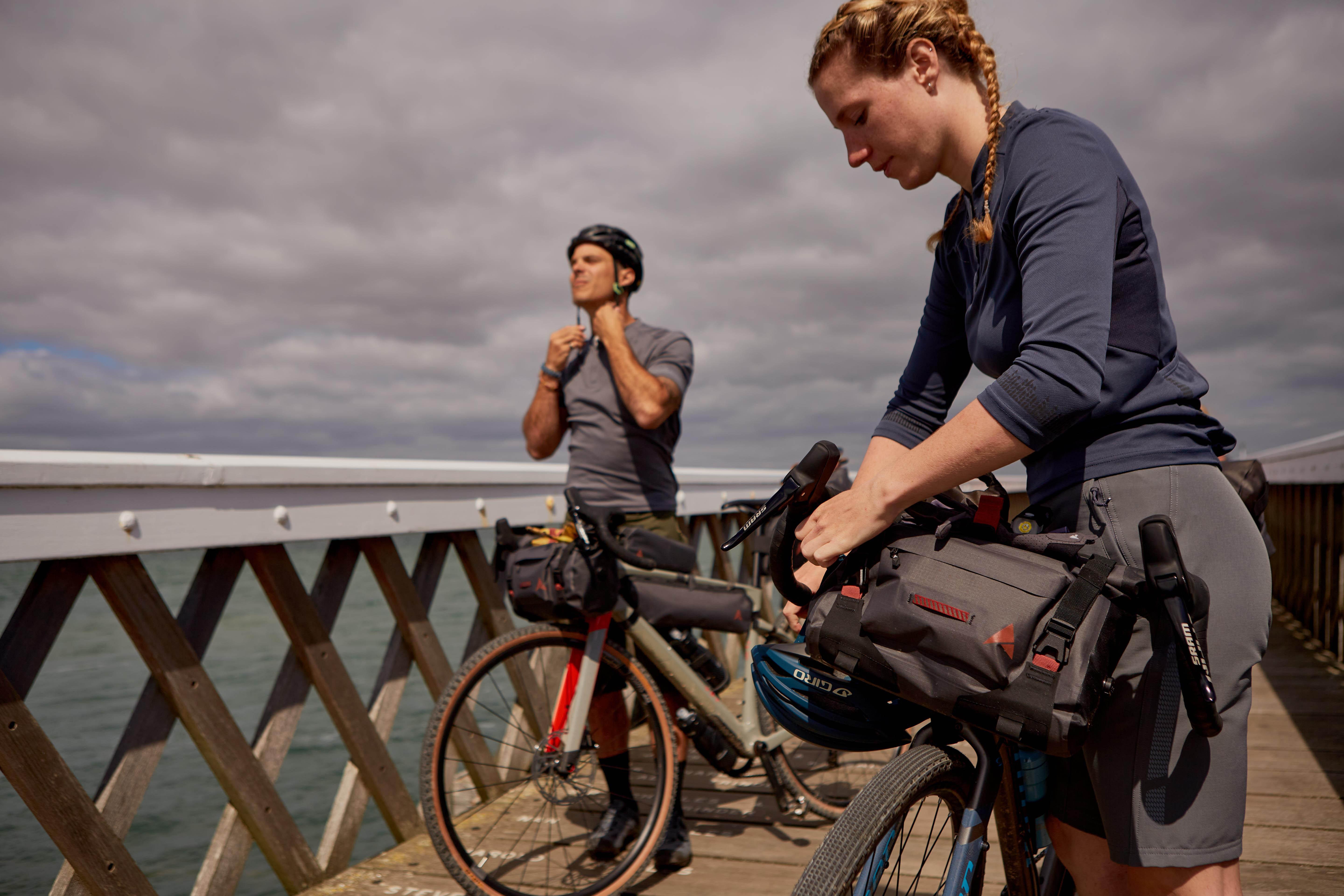 Altura Vortex 7L Waterproof Handlebar Bag 9 Altura Vortex 7L Waterproof Handlebar Bag