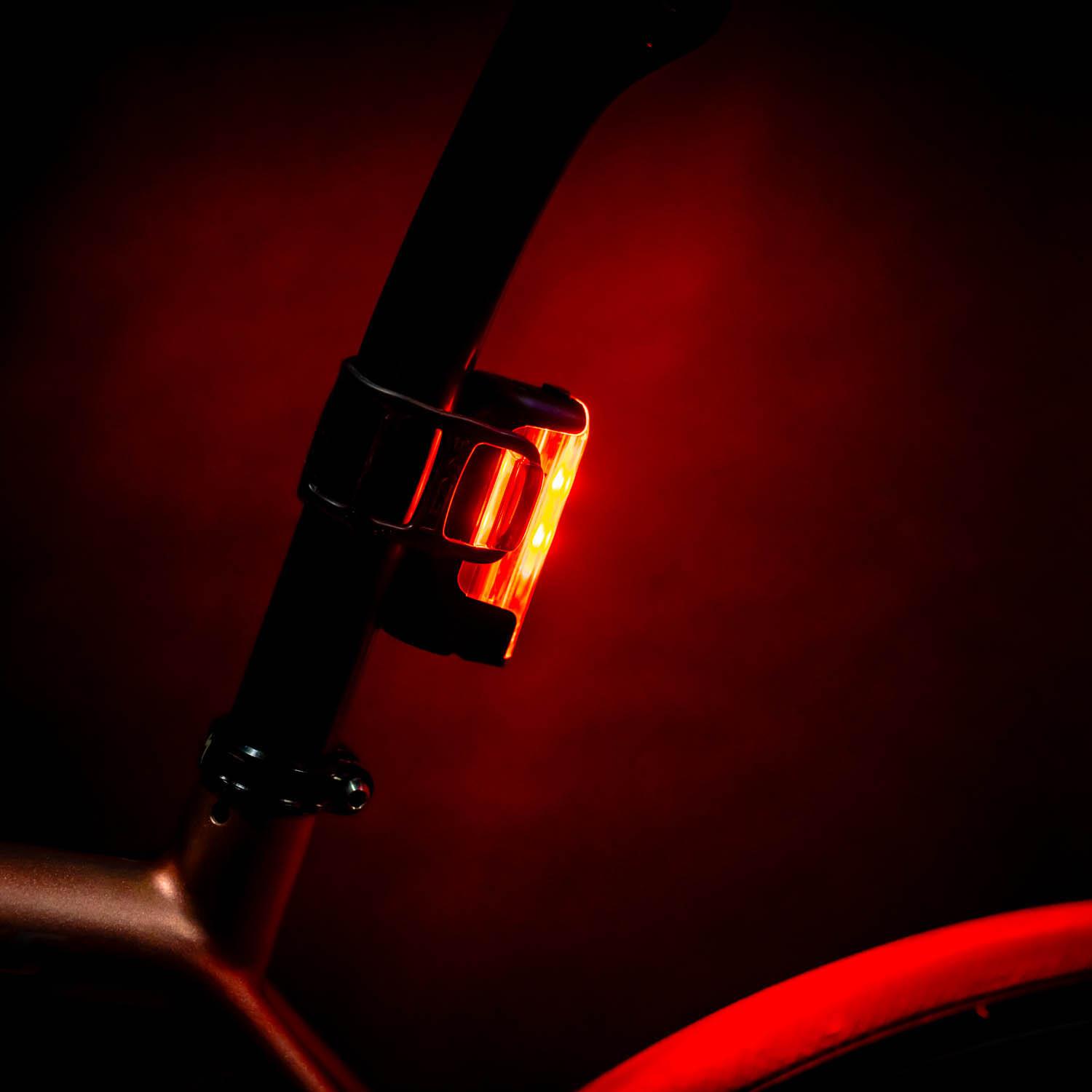 Lezyne - Strip Drive Pro 400+ Rear Light 8 Lezyne - Strip Drive Pro 400+ Rear Light