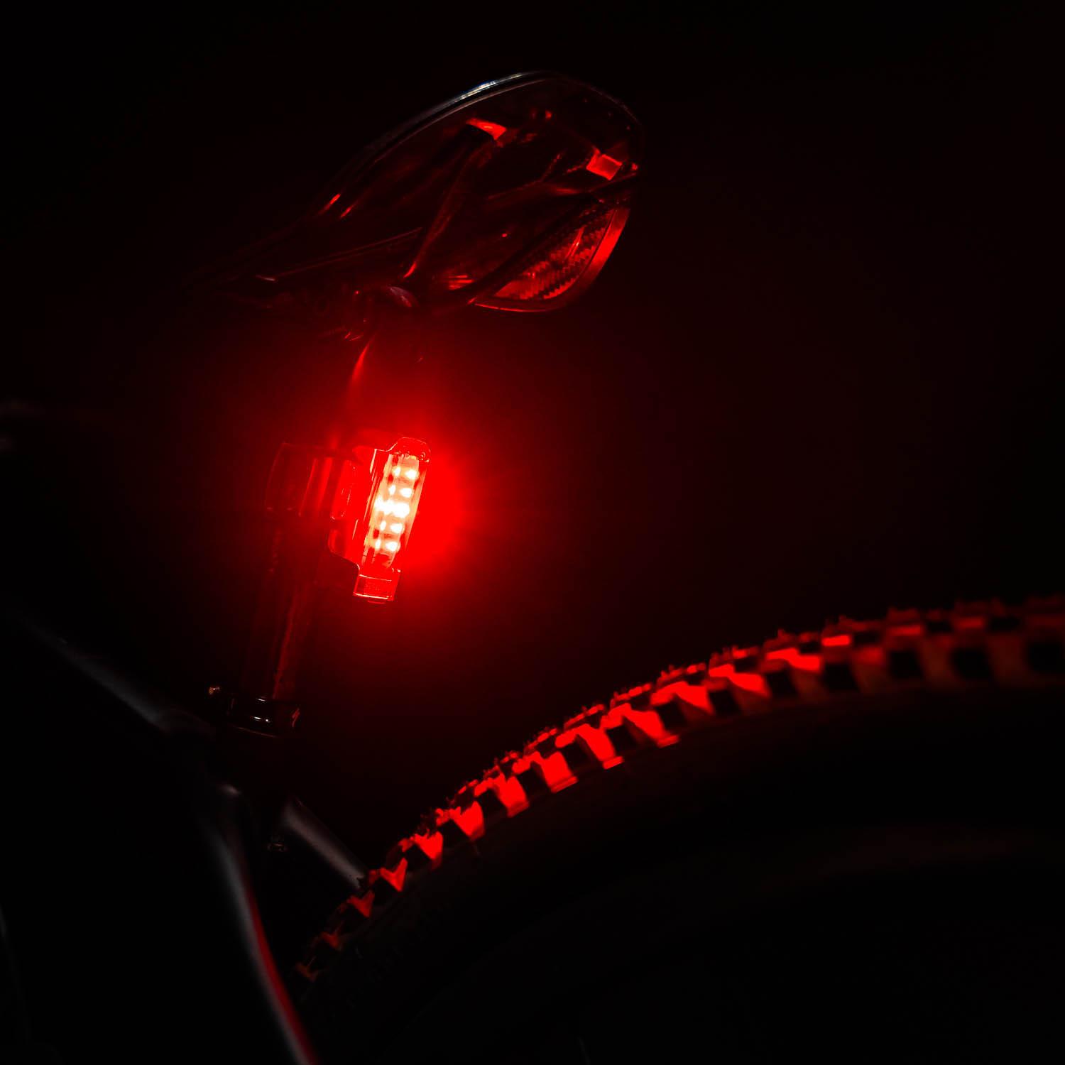 Lezyne - Strip Drive 300+ Rear Light 7 Lezyne - Strip Drive 300+ Rear Light