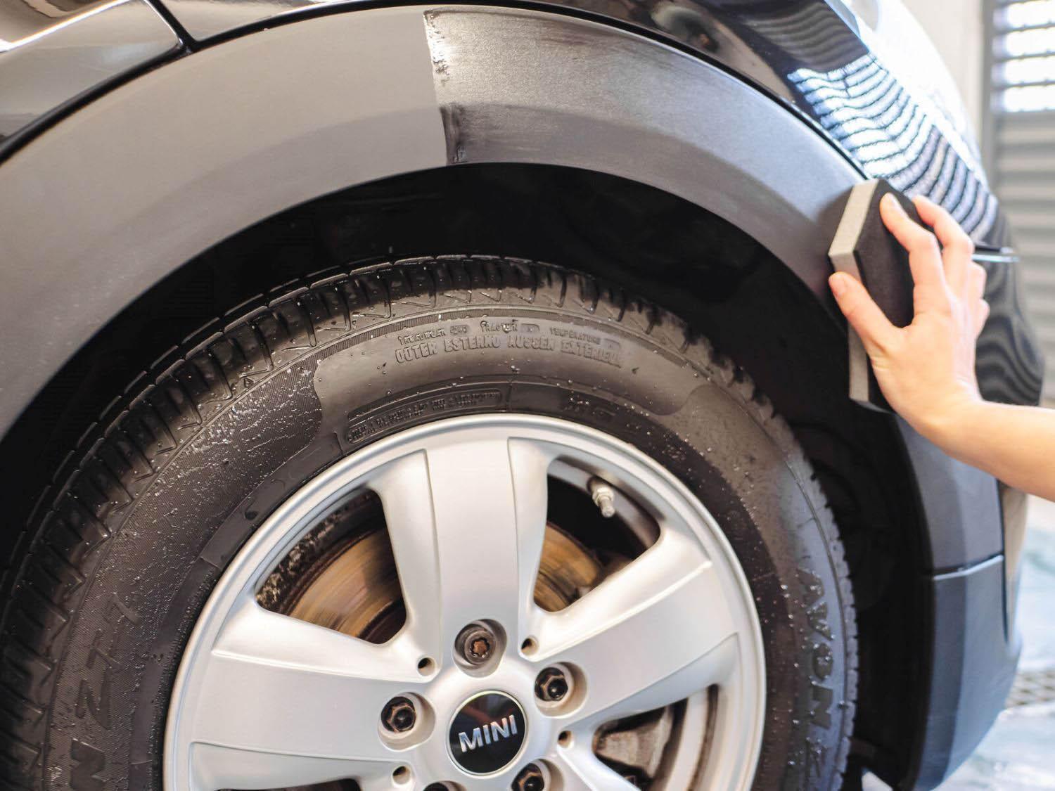 Autoglym Bumper and Trim Gel 500ml 4 Autoglym Bumper and Trim Gel 500ml