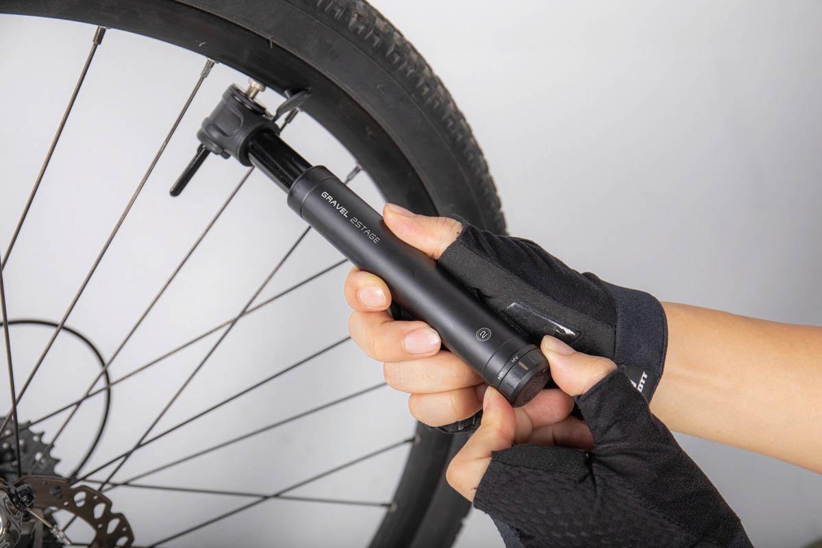 Topeak Gravel 2 Stage Mini Pump, Black 5 Topeak Gravel 2 Stage Mini Pump, Black